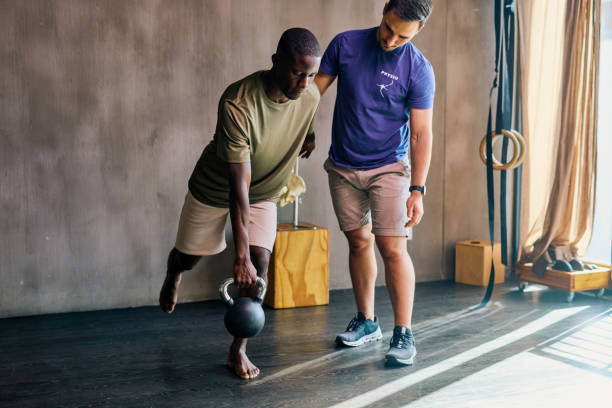 Knieklachten tijdens of na het sporten: oorzaken en wat je kunt doen